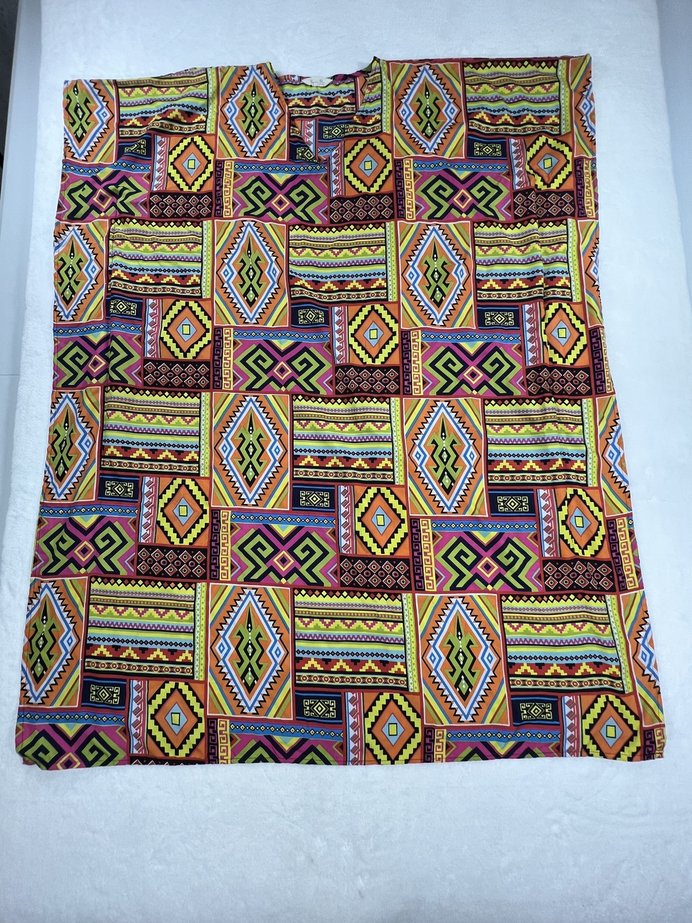Gypsie Blu Womens Geometric Tribal Print Poncho Top Multi Color One Size OS